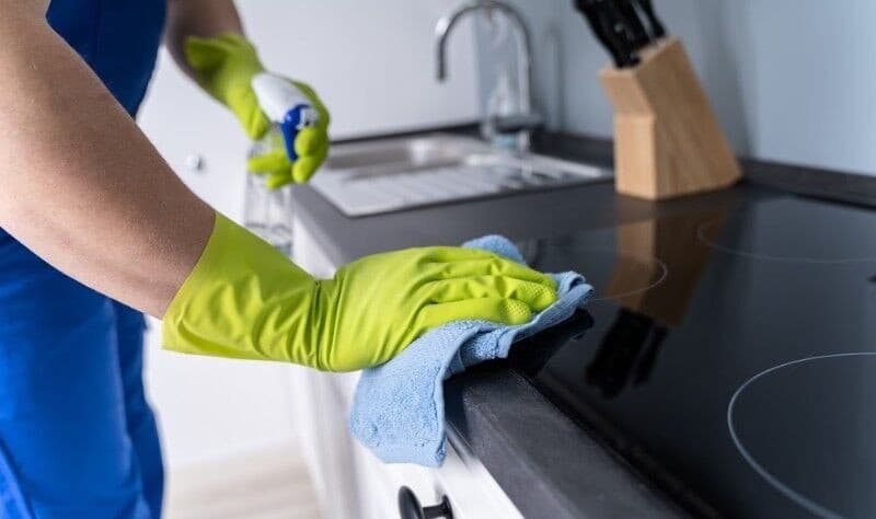 Kitchen Cleaning